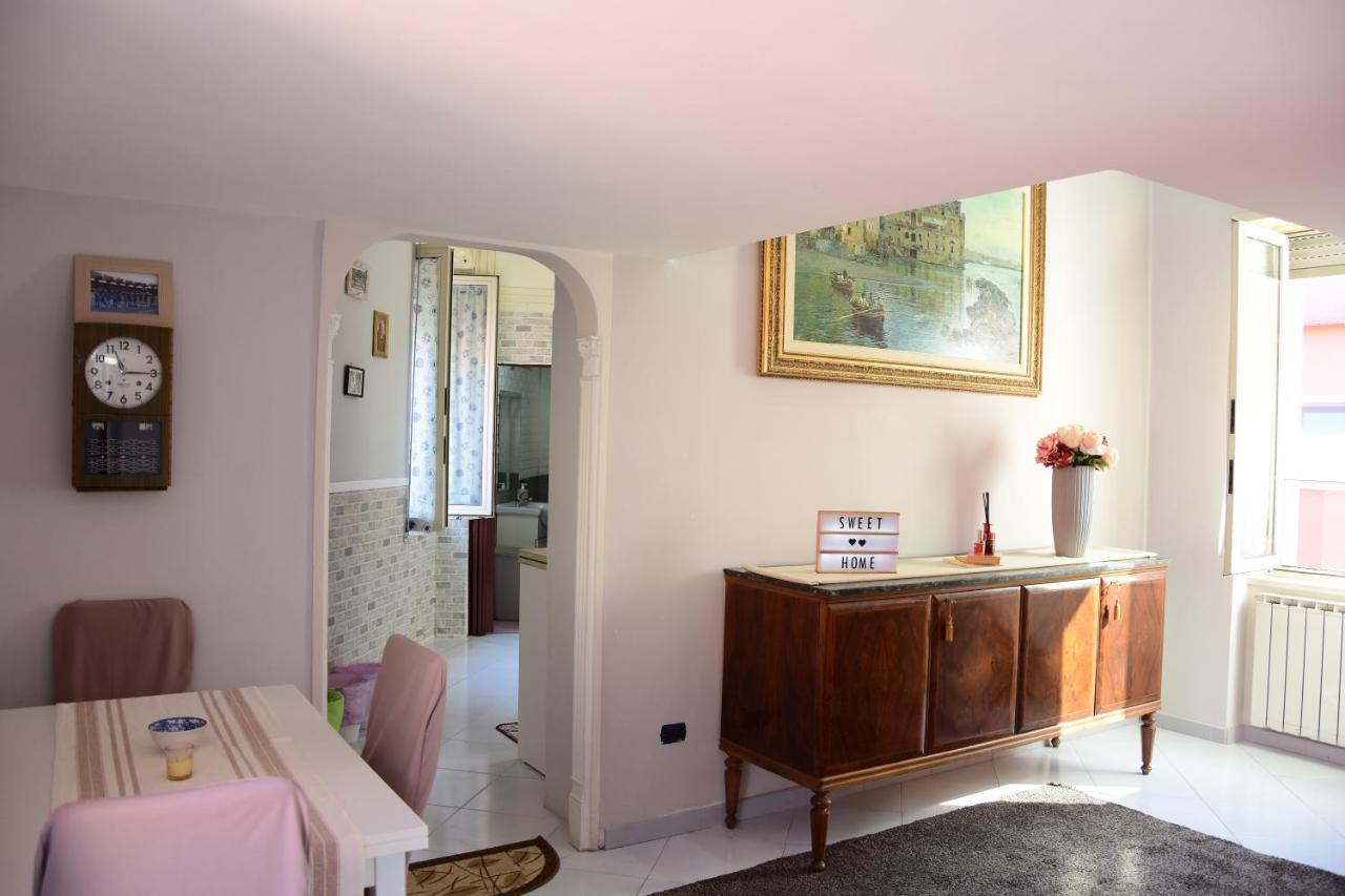 Scugnizzella Holiday House Διαμέρισμα Νάπολη Εξωτερικό φωτογραφία